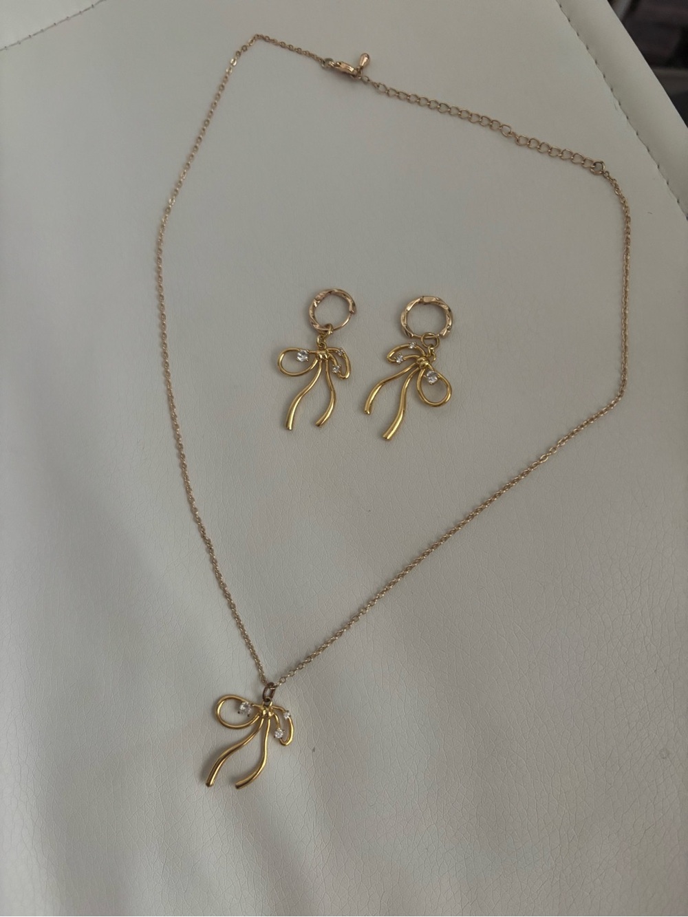 En route miffy Gold Bow Necklace and Earring Set - Women Jewelry